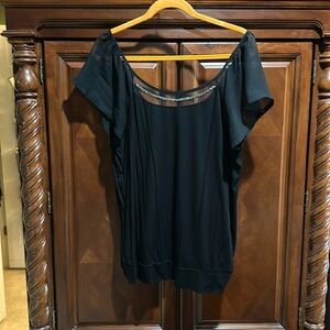 Torrid Size 1 Top with sheer sleeve and detail neckline